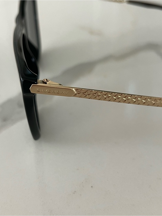❤️ Givenchy star sunglasses style GV 7096/s Made in Italy main image 4
